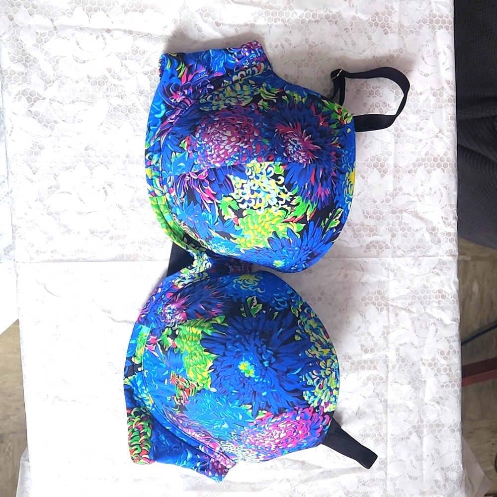 Victoria's Secret X Mary Katrantzou Fashion Show Floral Lightly Lined Bra